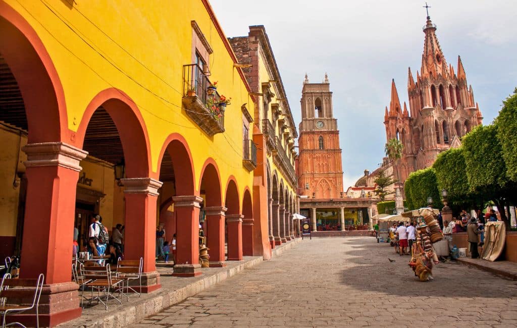 Weekend Trips from Mexico City - deposit photos.com