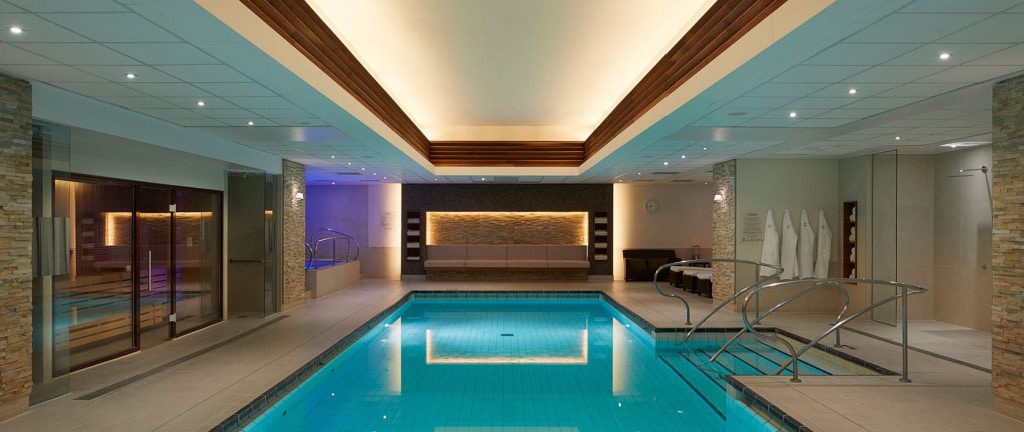 Family friendly hotels in London with a swimming pool