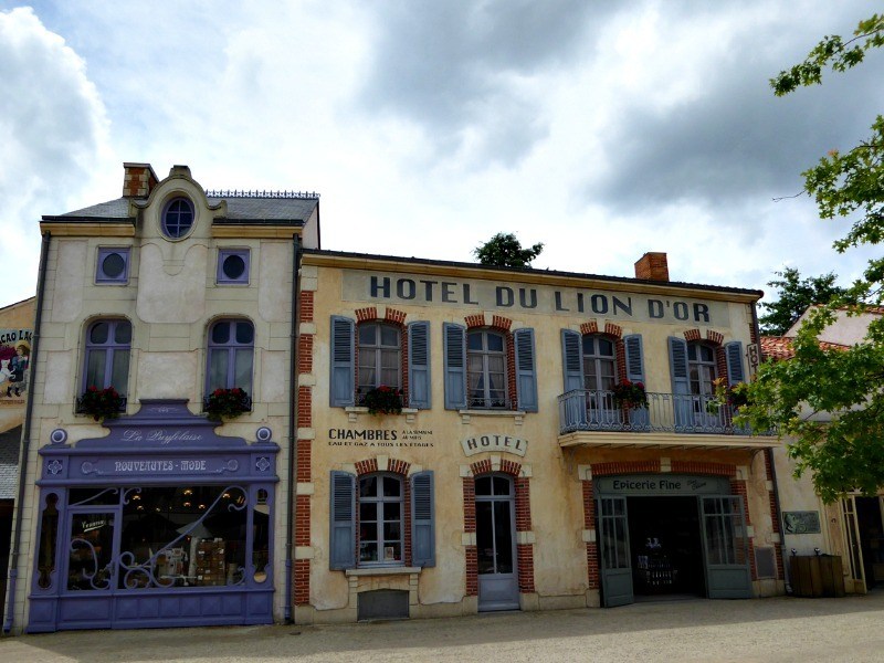 Puy Du Fou Families - France with kids
