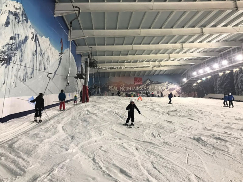 The snow centre indoor ski centre UK